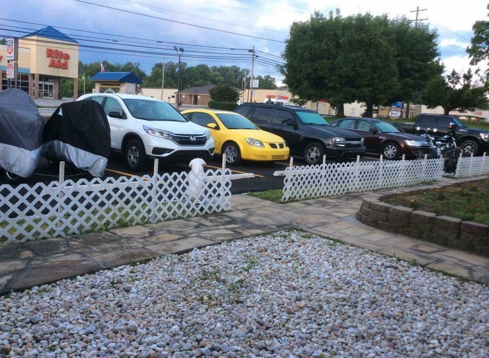 Scenic River Inn Motel Wartburg 外观 照片