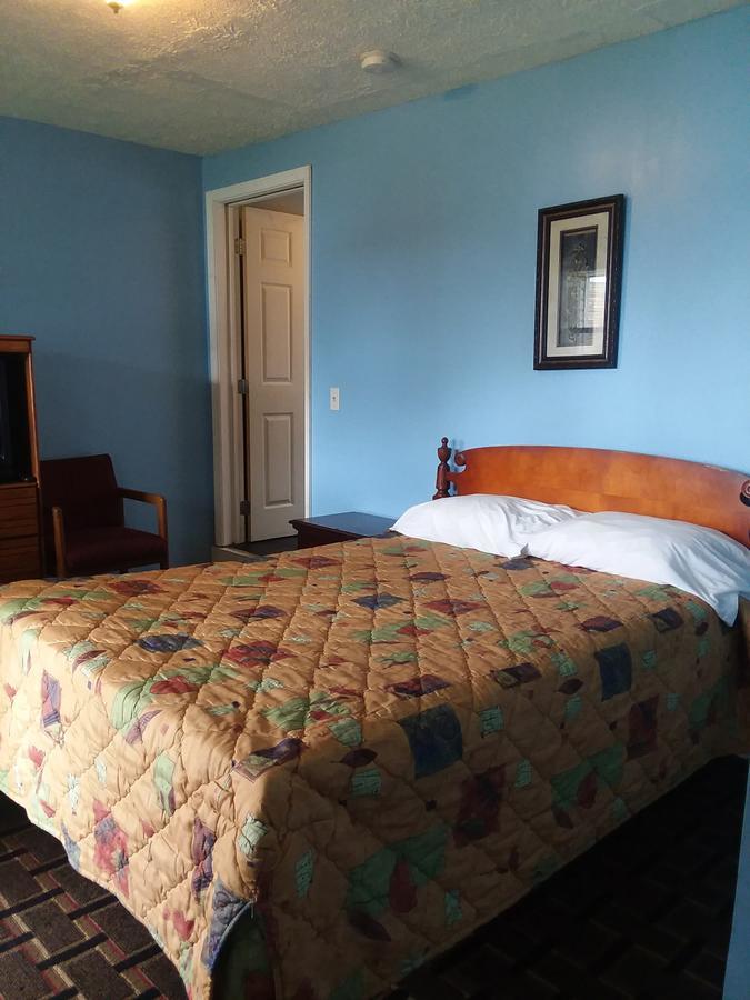 Scenic River Inn Motel Wartburg 外观 照片