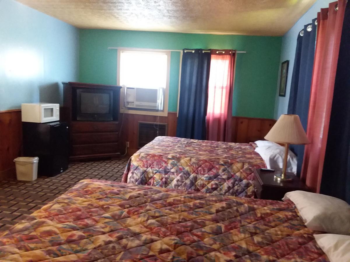 Scenic River Inn Motel Wartburg 外观 照片